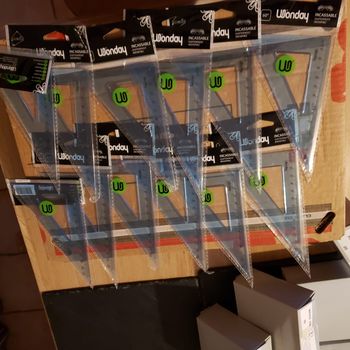 Equerres incassables Wonday Lot de 12