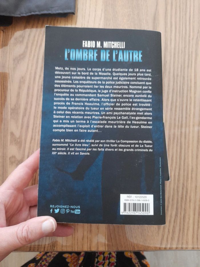 L ombre de l autre - photo numéro 2