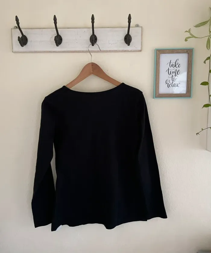 #T-shirt Cache-Cache 🍀 - photo numéro 3