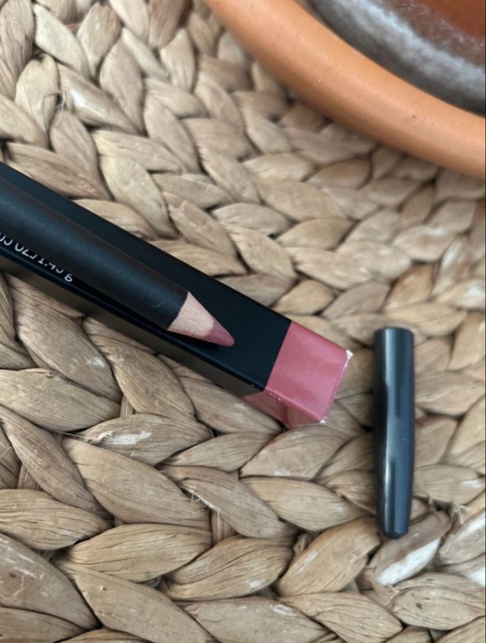 Crayon à lèvres MAC Neuf - photo numéro 2