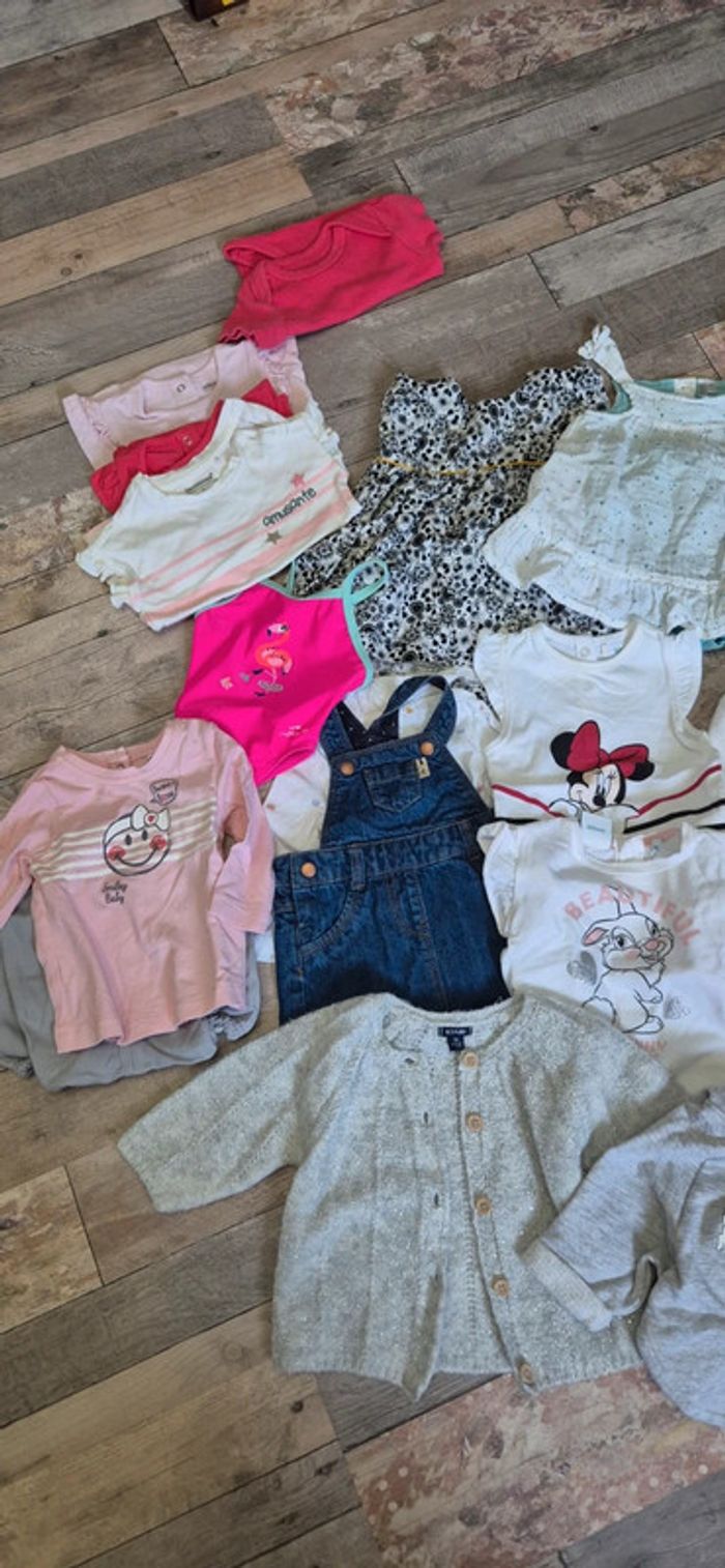 Lot vêtements - photo numéro 2