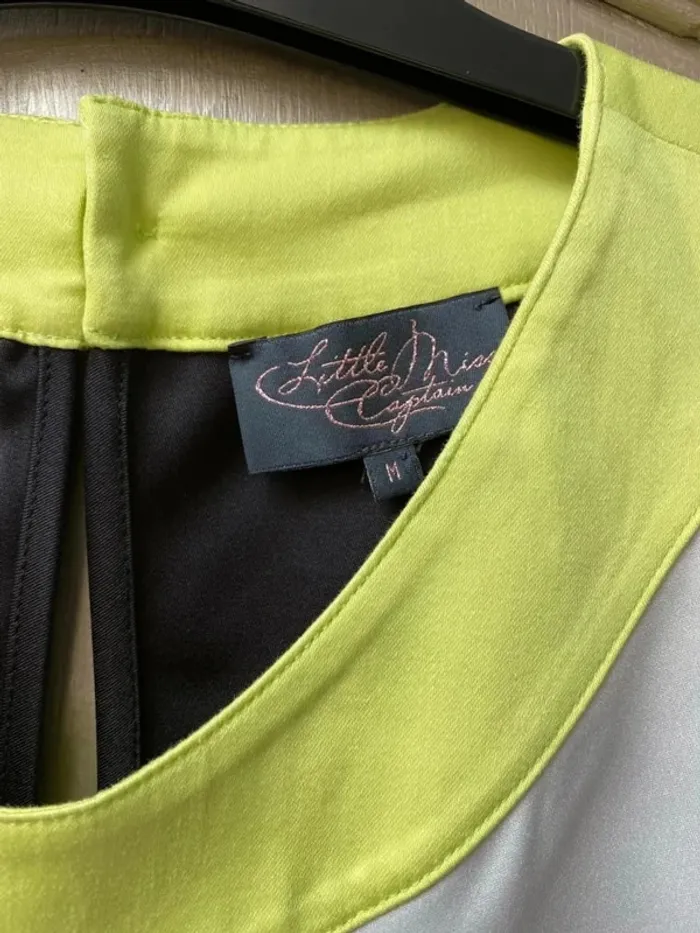 Robe little miss capitain taille 38 vert et noir - photo numéro 3
