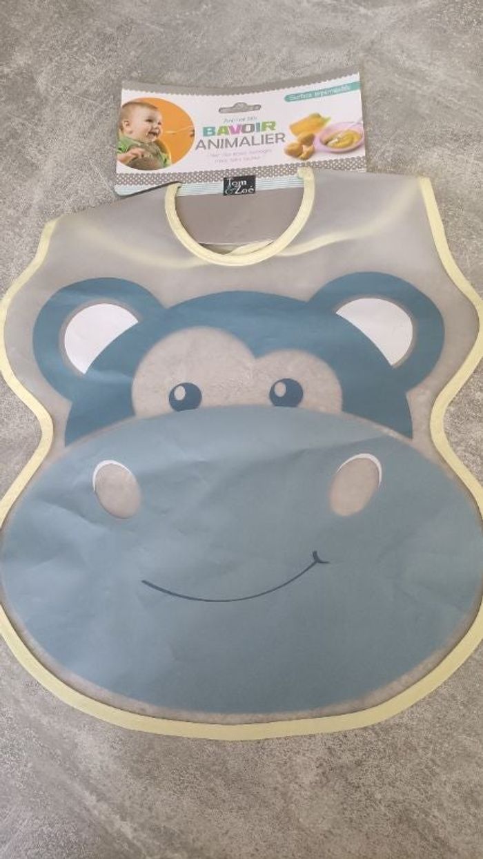 Bavoir imperméable bébé