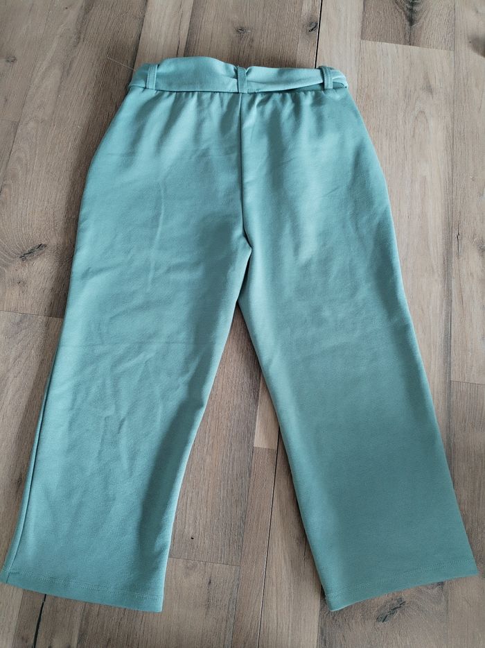 Pantalon 5 ans neuf - photo numéro 3