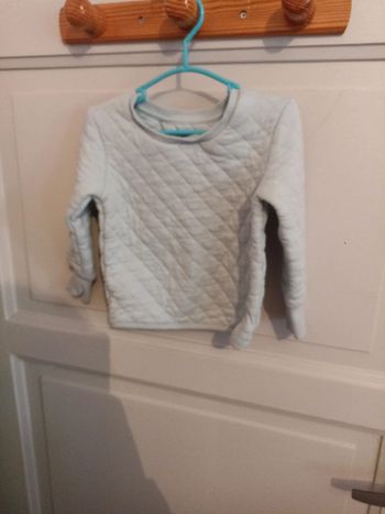 Pull 9/12mois