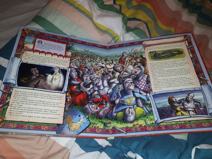 Livre "Le Roi Arthur" - photo numéro 3