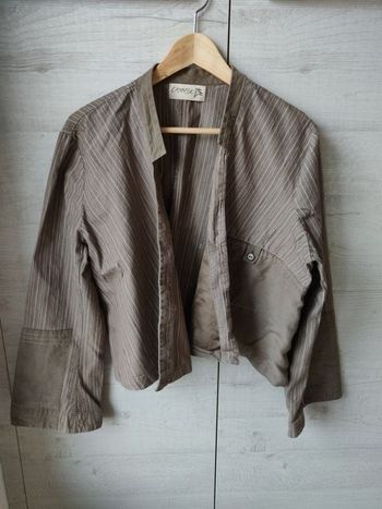 Veste Légère taille 4