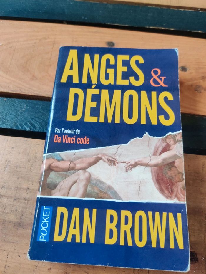 Anges et Demons de Dan Brown