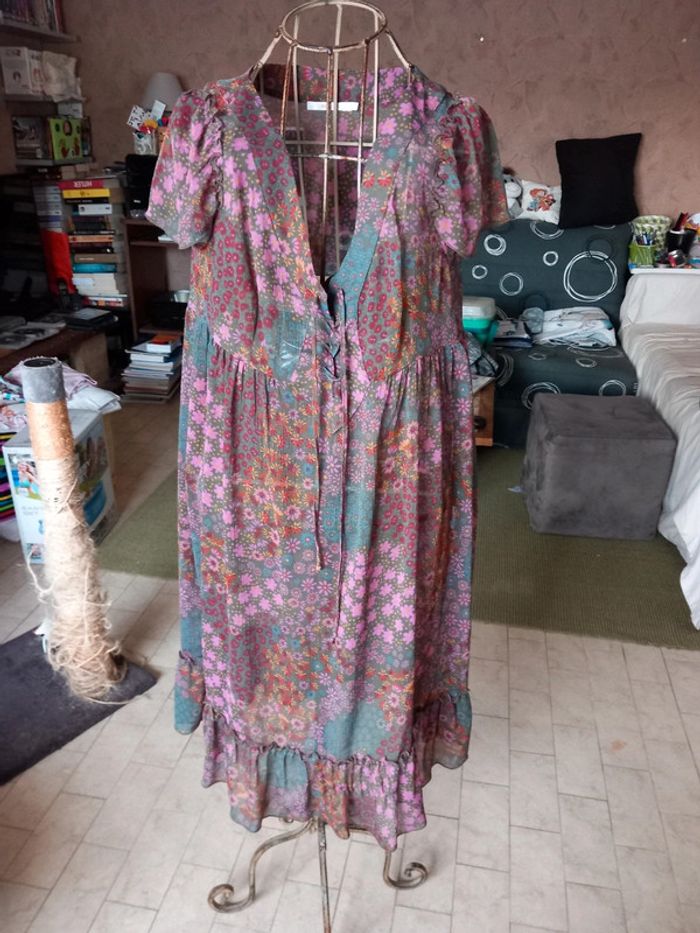 Robe fluide à fleurs (T. L)