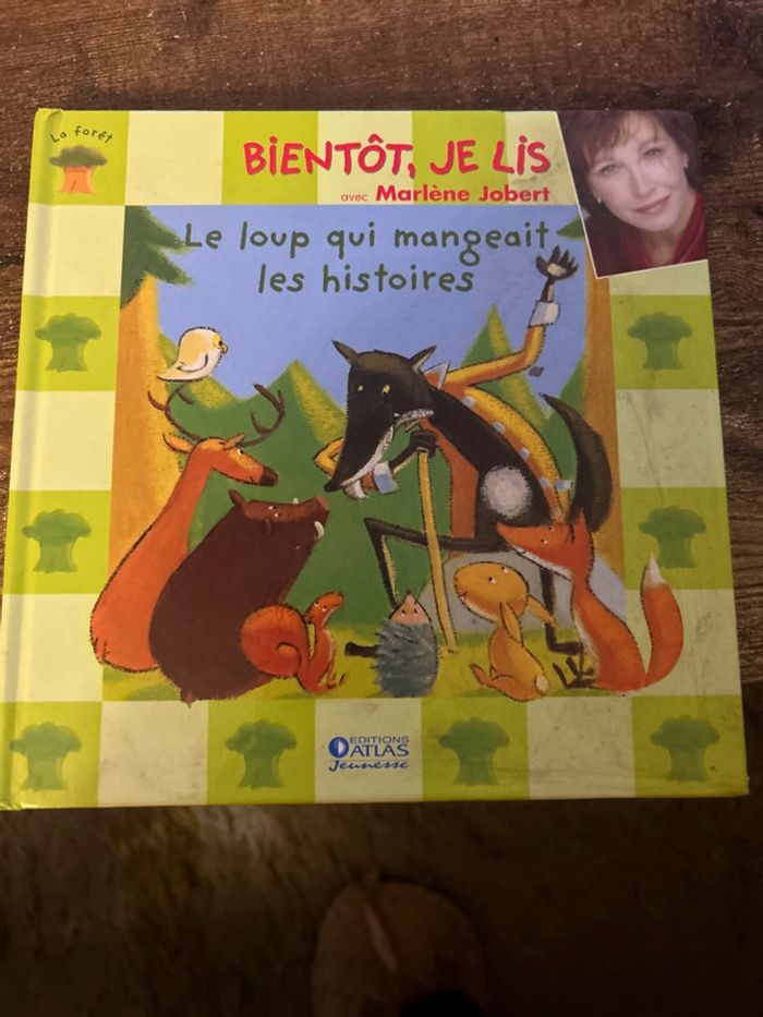 le loup qui mangeait les histoires