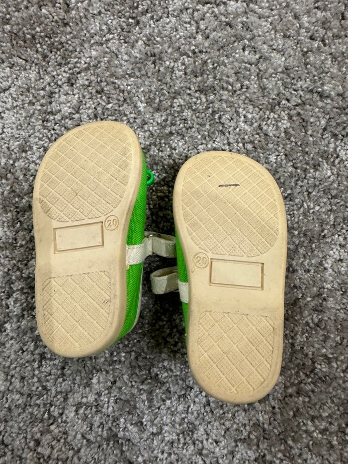 Paire de ballerines pour bébé - photo numéro 2