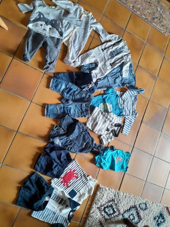 Lot de vêtements garçon 6 mois