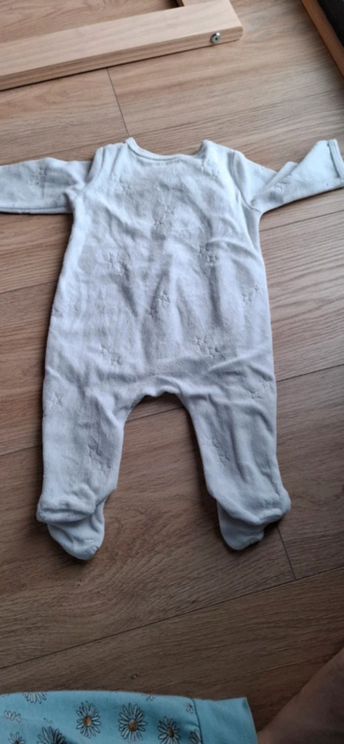 Lot de 3 pyjamas Gemo 3 mois - photo numéro 9