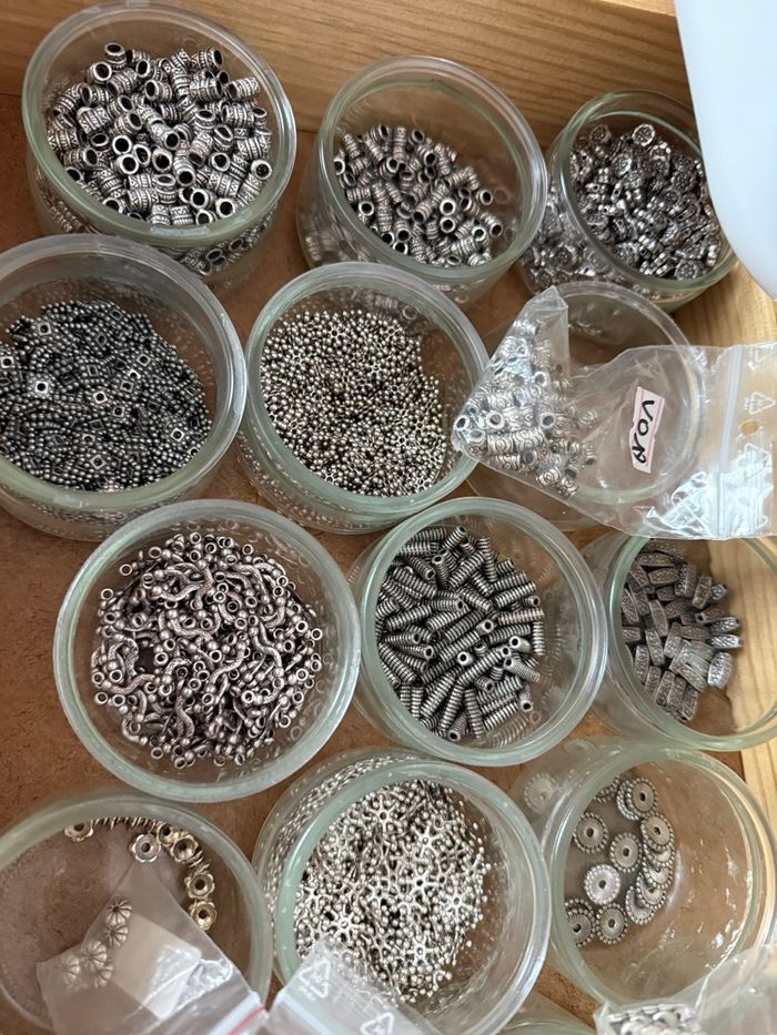 Perles et connecteurs métal - photo numéro 2