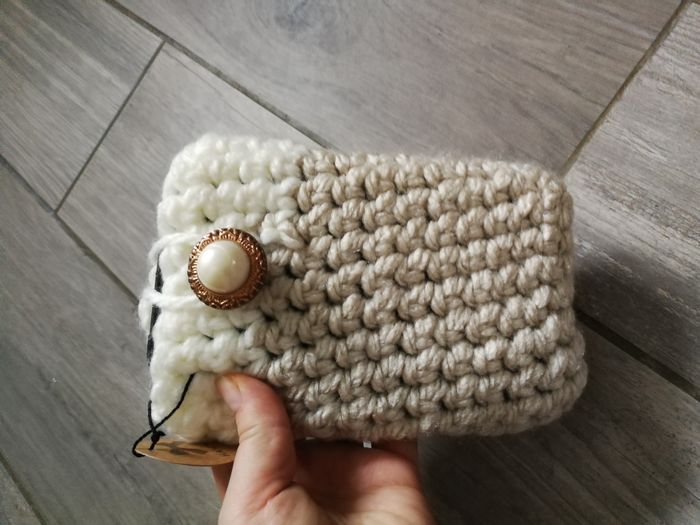 Pochette à lunettes ou mini-agenda en acrylique  doux