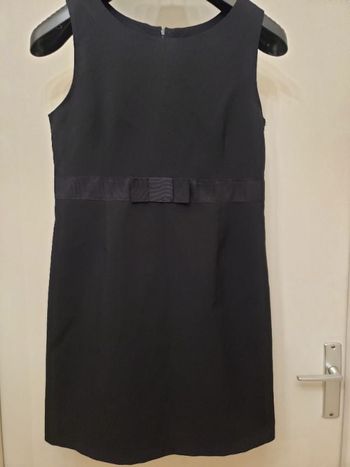 Petite robe noire midi