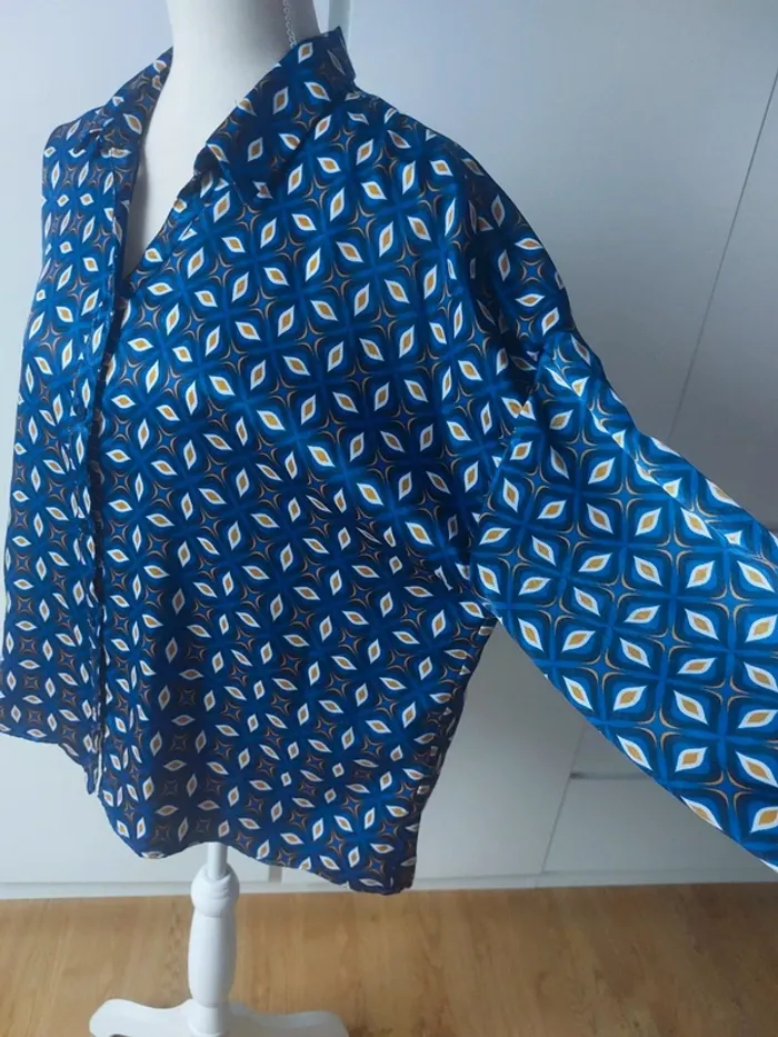 Chemisier style pyjama satiné - photo numéro 5