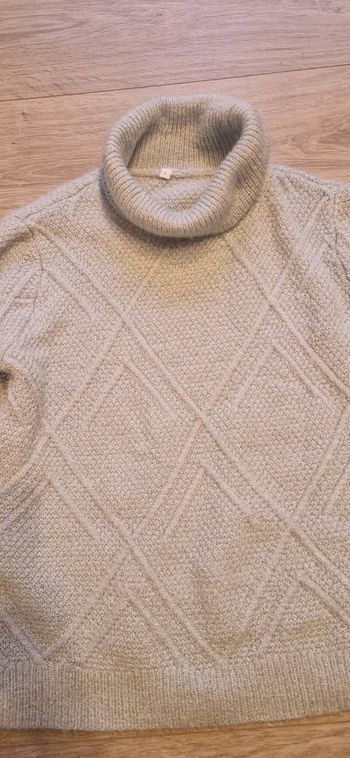 Pull vert émeraude un peu pailletée