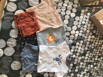 Lot ensemble bébé garçon 6 mois