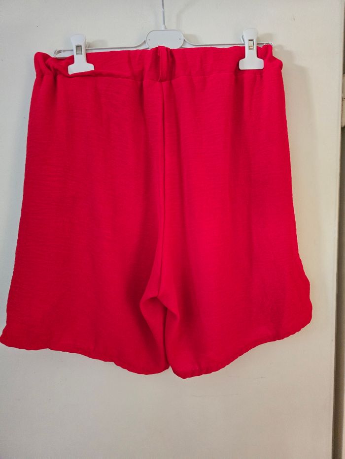 Short fluide - photo numéro 2