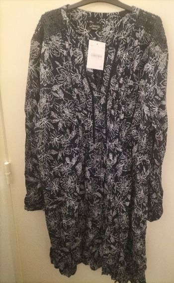 Robe femme 48/50 neuve C&A