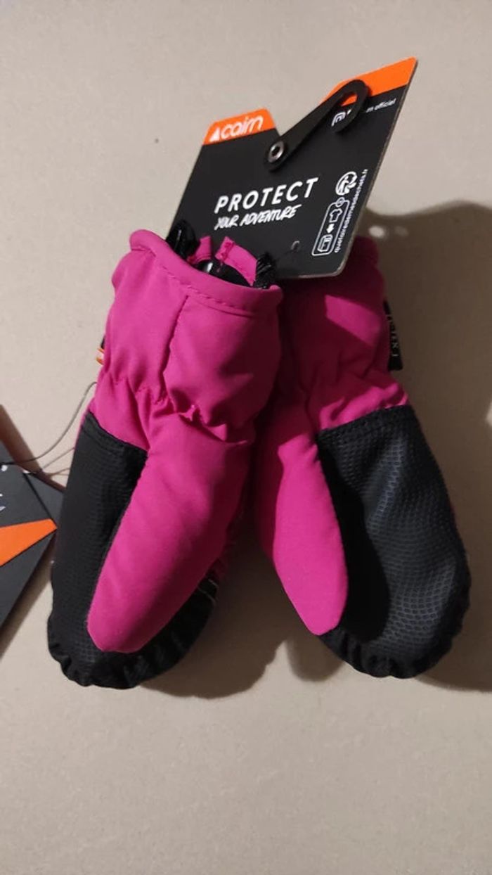 neuf gants de ski cairn taille 1 an (moufles) - photo numéro 2