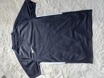 Tee Shirt Nike