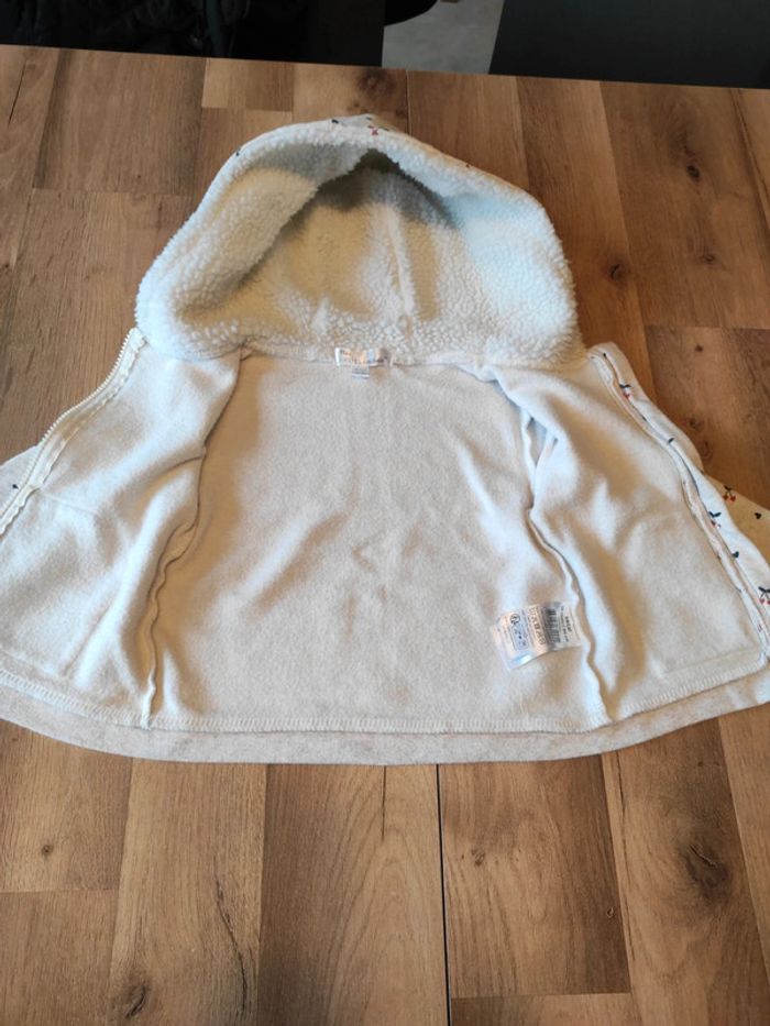 Gilet chaud 3 ans porté une seule fois ! - photo numéro 3