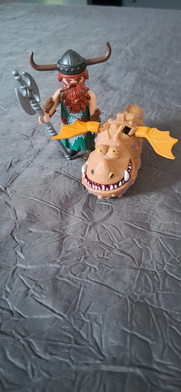 Figurine Stoïk le Vaste avec Dragon Gronckle - "How to Train Your Dragon" - Bon État - photo numéro 3