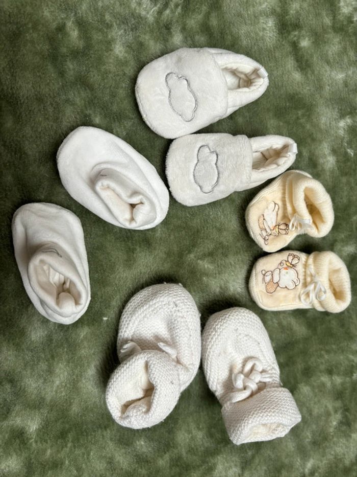 Lot chaussons naissance - photo numéro 2