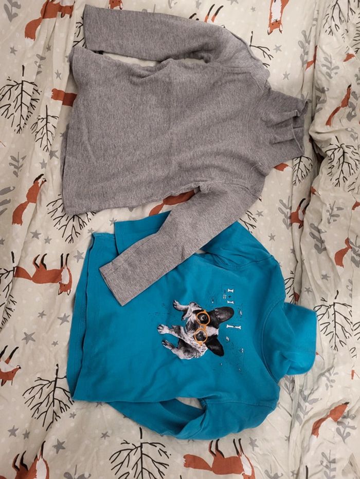 T shirt sous pull col roulé 4 ans