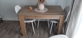 Vends table à manger