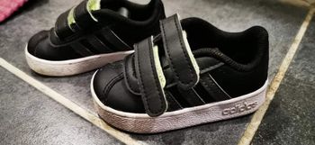 Basket Adidas 19