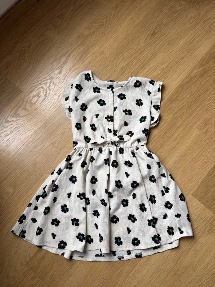 Lot vêtements fille 10 ans - photo numéro 3