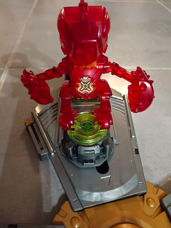 Biopod Kombat Deluxe et son arène Playset - YCOO - photo numéro 3