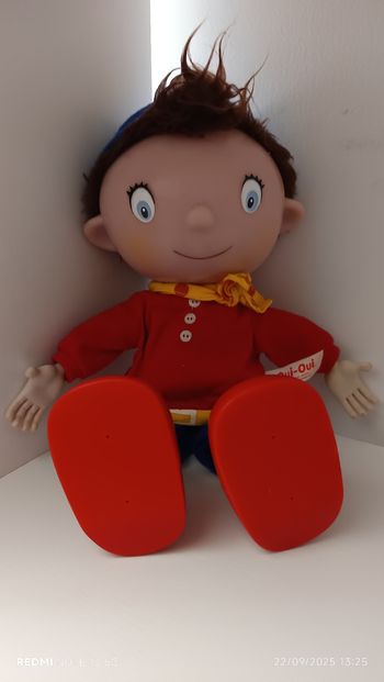 Peluche Oui oui musical