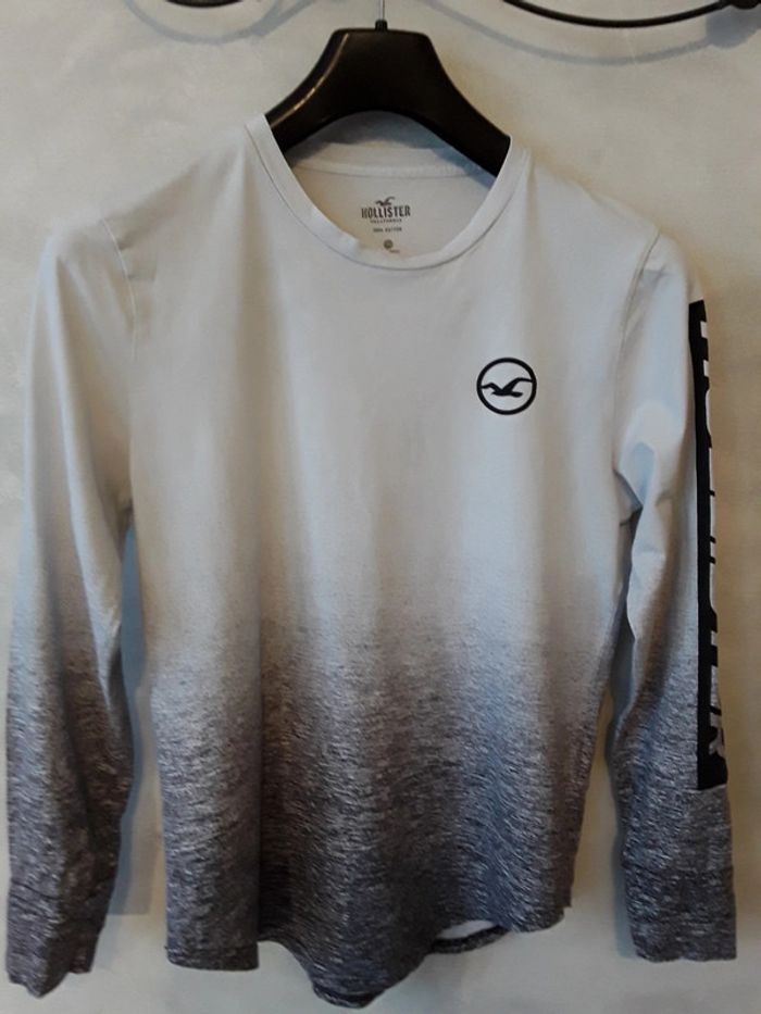 Lot de 4 tee-shirts marque Hollister manches longues + 1 polo manches courtes - photo numéro 9