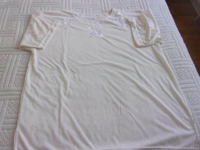 tee shirt manches courtes New Fashion taille S