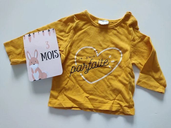 Tee shirt manches longues taille 3 mois