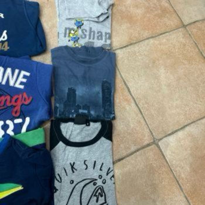Lot de 8 vêtements en 8 ans - photo numéro 3