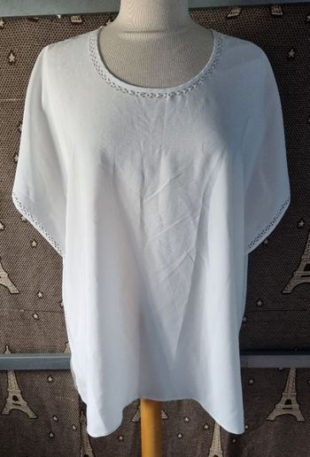 Blouse manches courtes taille 6
