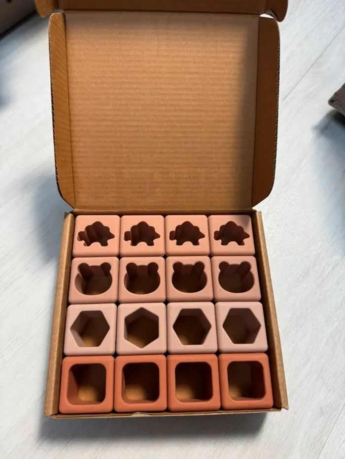 Bloc de construction en silicone 16 pièces dès 6 mois - photo numéro 3