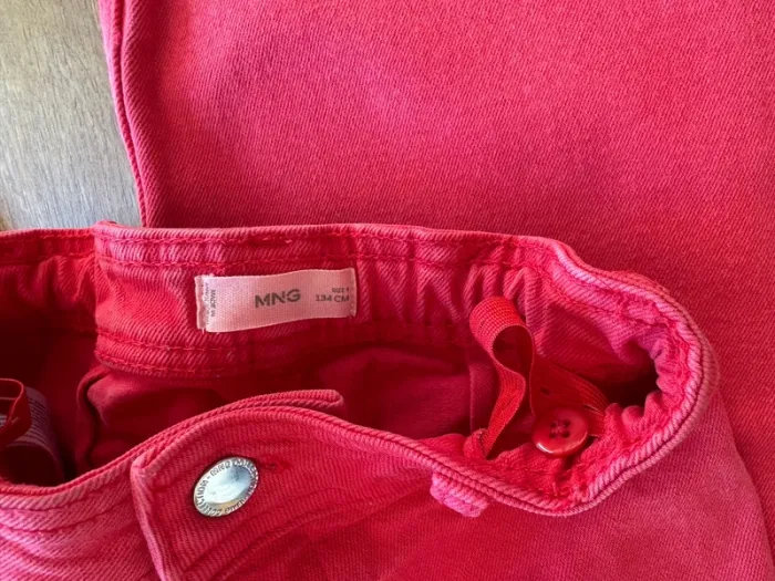 Jeans rouge 9 ans - photo numéro 4