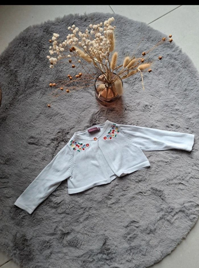 Gilet blanc 6 mois