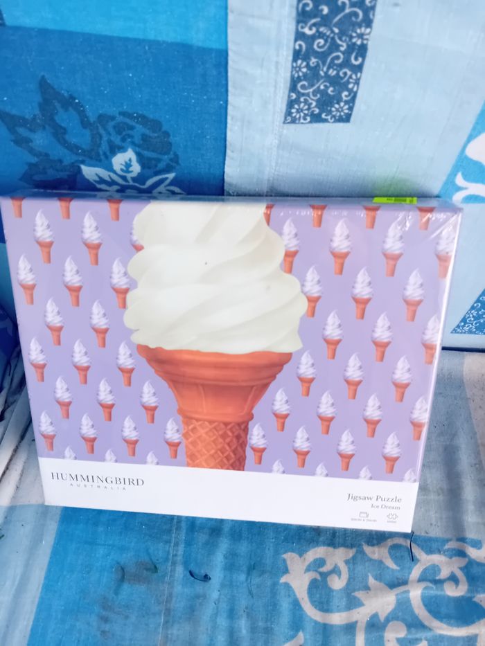 Puzzle glace 1000pcs neuf