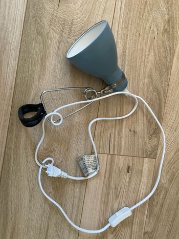 Lampe à pince Alinéa