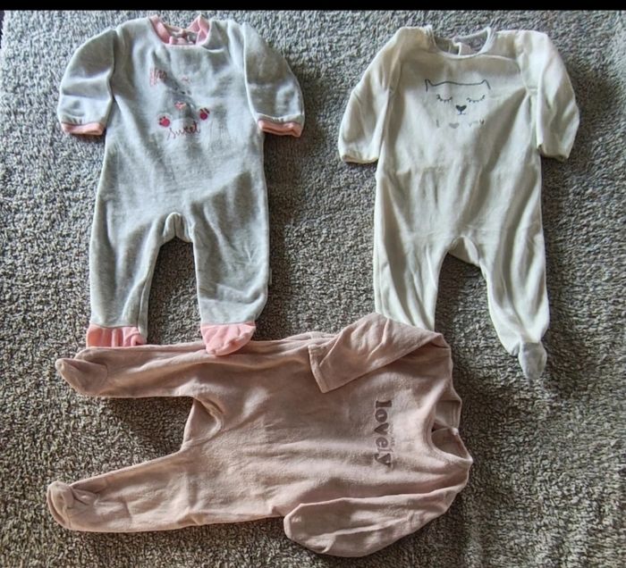 Pyjamas 6 mois