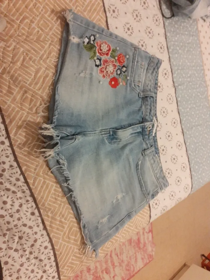 Short a motif fleuri - photo numéro 3
