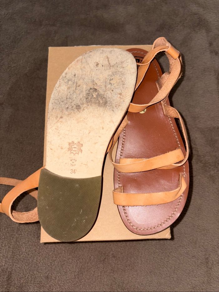 Sandales Pepe fille taille 34 en bon état couleur camel/marron - photo numéro 6