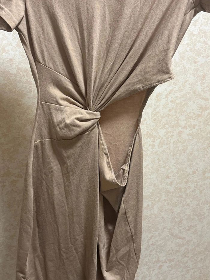 Robe taille 36 marque shein - photo numéro 2